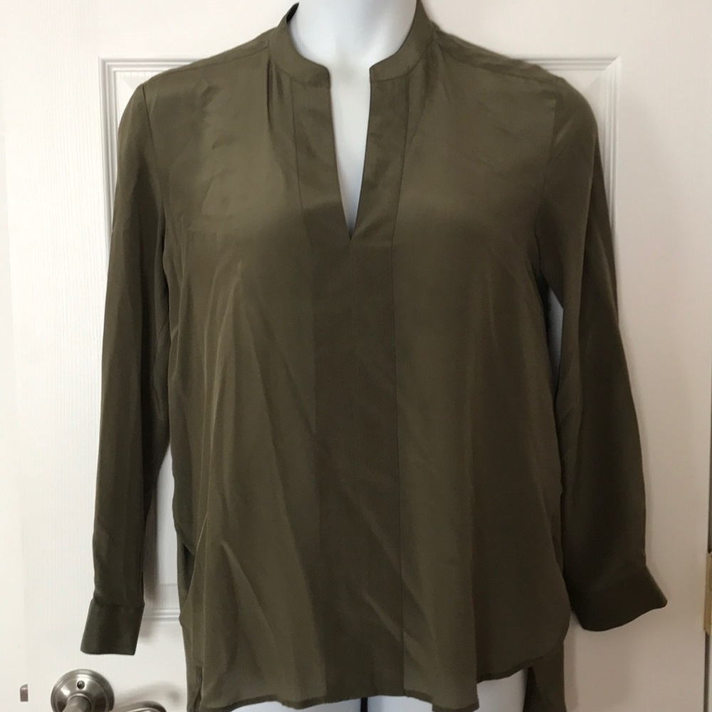 Banana Republic silk olive green top